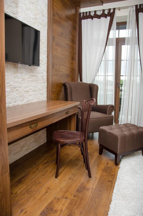 Hotel Petrani Nivki Kijów Zewnętrze zdjęcie