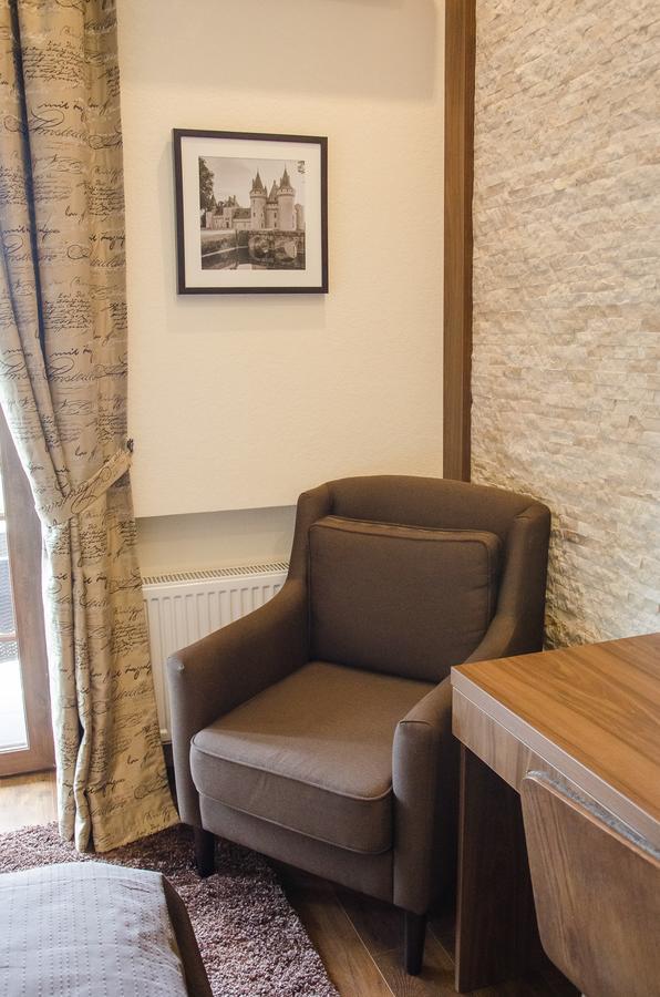 Hotel Petrani Nivki Kijów Zewnętrze zdjęcie