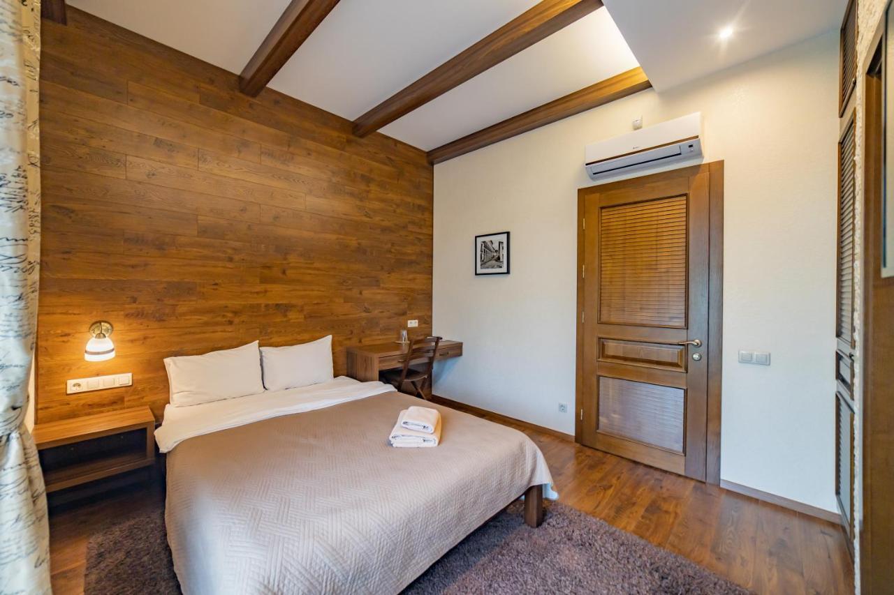 Hotel Petrani Nivki Kijów Zewnętrze zdjęcie